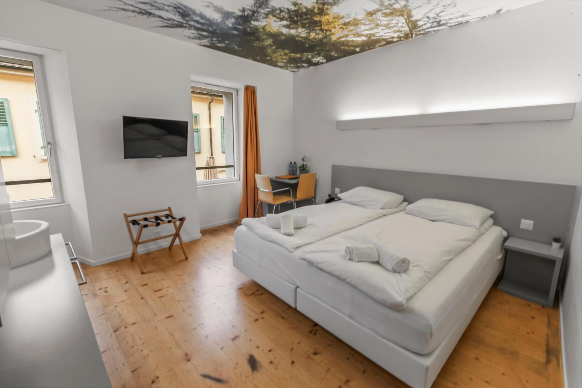 Hotel De La Poste Sierre Ruang foto