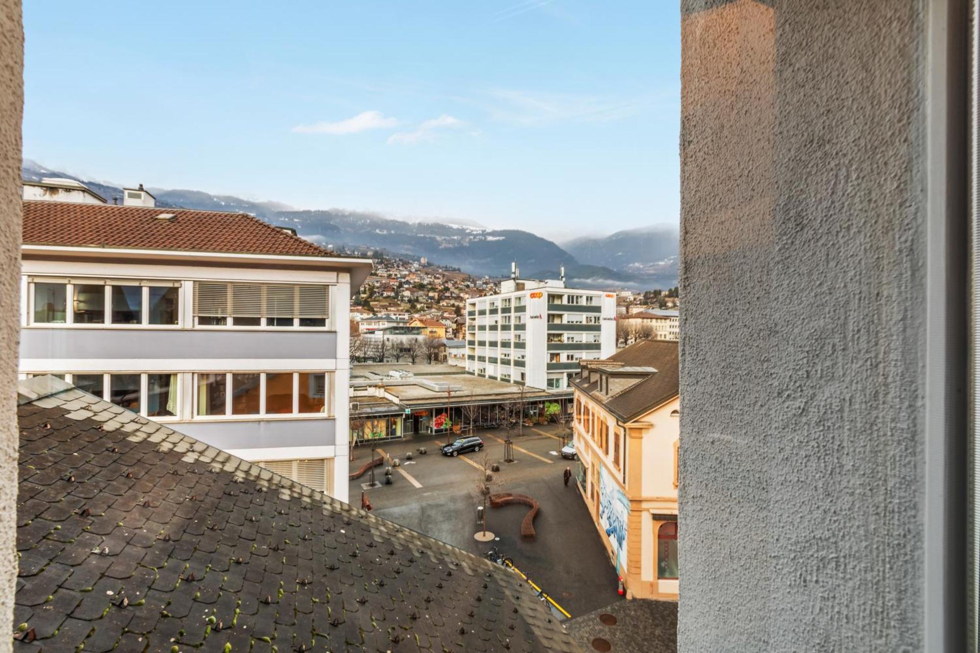 Hotel De La Poste Sierre Bagian luar foto